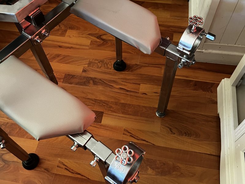 Strafbock mit Sklavenstuhlmodul