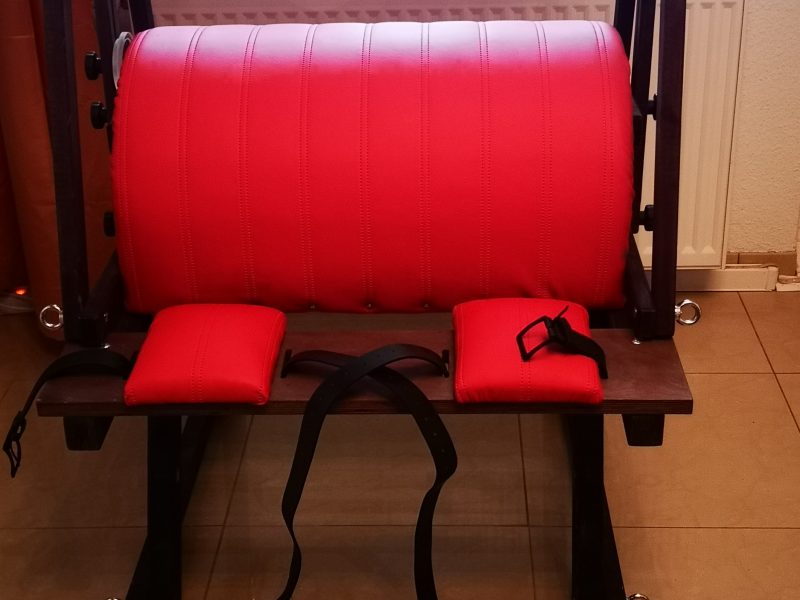 Bock der sich zum Pranger wandeln lässt