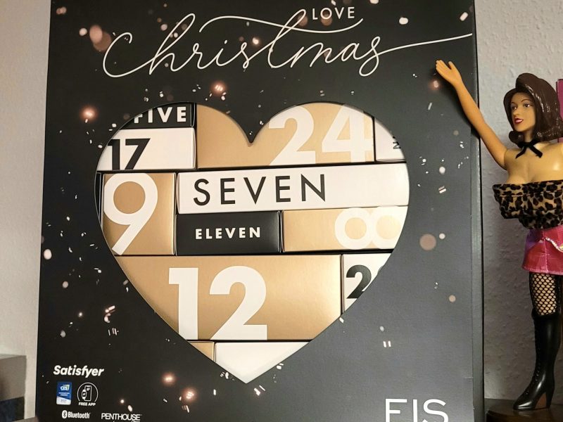 Studioauflösung....Andreaskreuz,Käfig....Fickmaschine uvm.