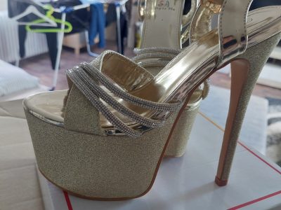 Higheels neu und ungetragen Gr.36