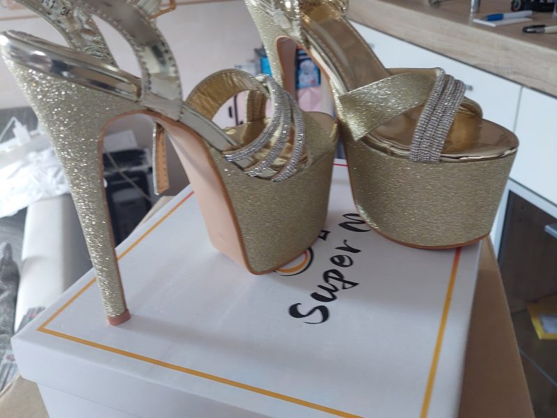 Higheels neu und ungetragen grösse 36