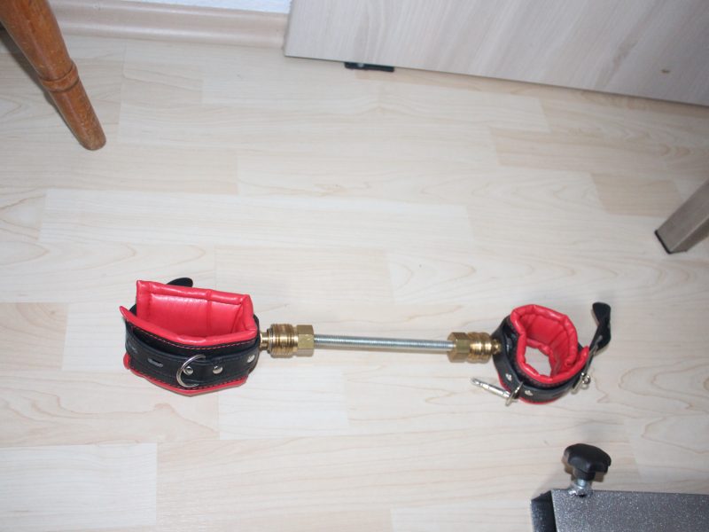 Bodenpranger Metall Boden Pranger Handfesseln Fußfesseln Bdsm leder