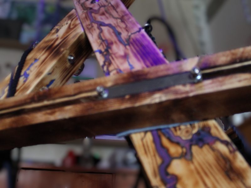 Andreaskreuz - SM - Freistehend - Handarbeit - Kunst