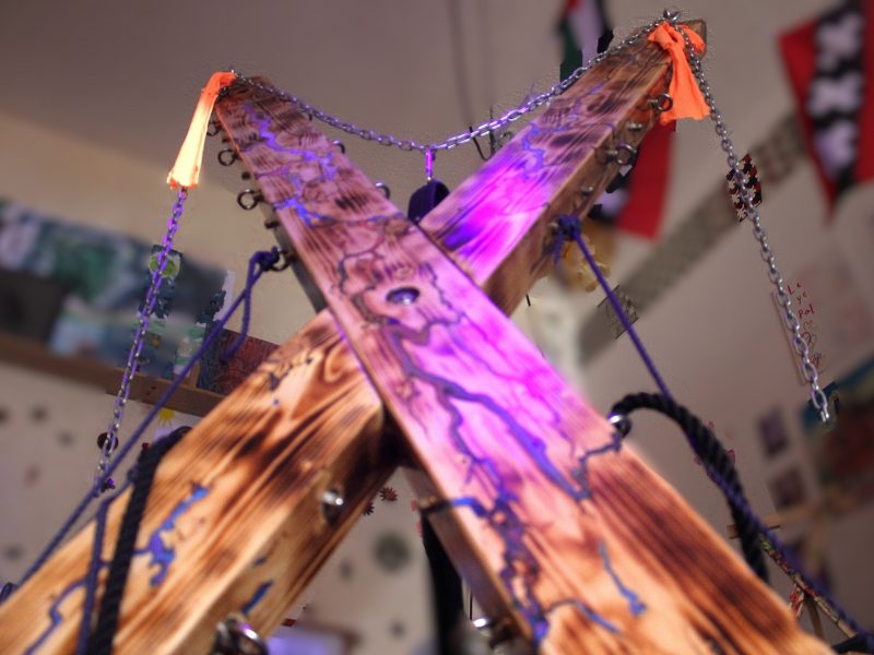 Andreaskreuz - SM - Freistehend - Handarbeit - Kunst