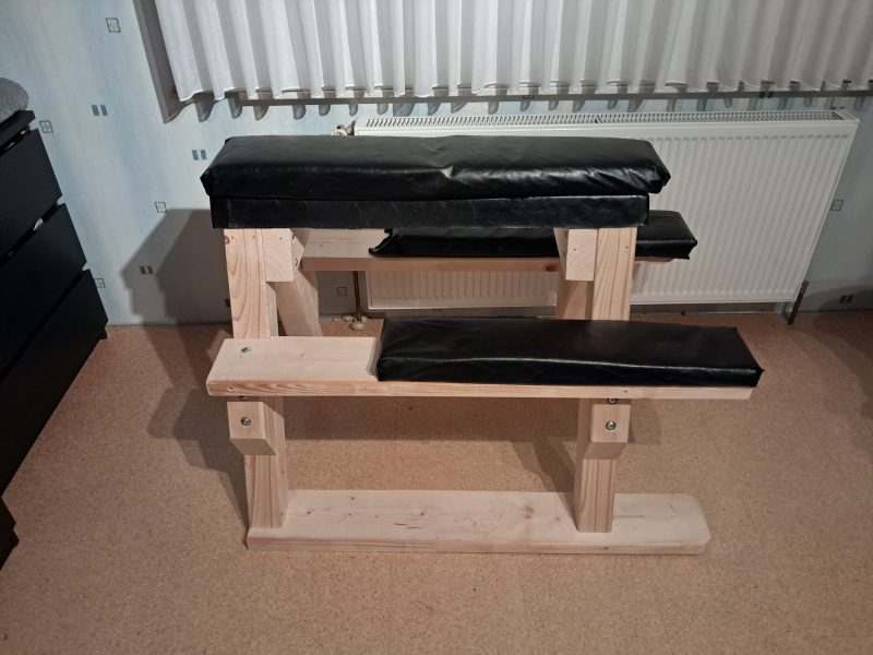 Straf-, Fessel- und Fickbock