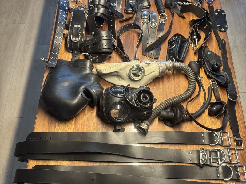 Diverses BDSM Zubehör/ Spielzeug