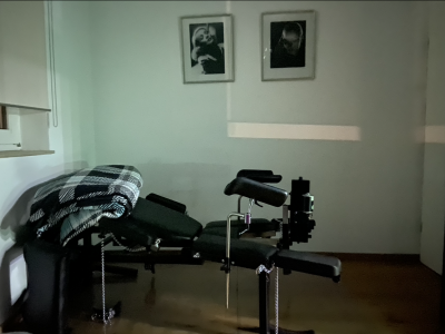 Bdsm Strafbock inkl Fickmaschine und div Zubehör