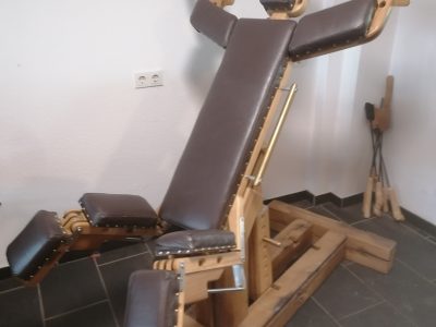 Andreaskreuz BDSM Kreuz