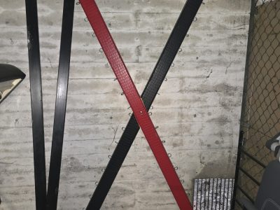 Kreuz mit Elektrischen Flaschenzug