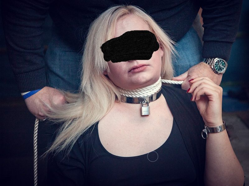 Sklavin zur Tabulosen Benutzung zu verleihen