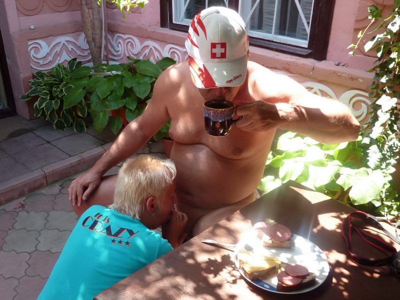 Suche eine unterwürfige Hausfrau