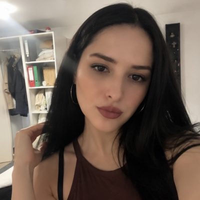 NicoleCherry774
